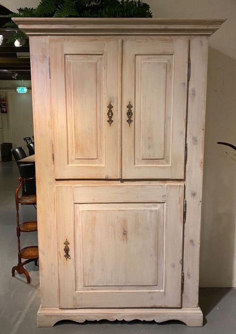 kast kalkwas Almondehoeve
