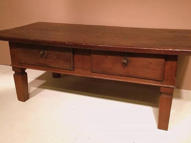 Antieke salontafel