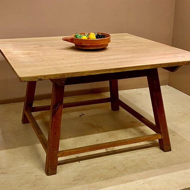 vierkante eettafel antiek