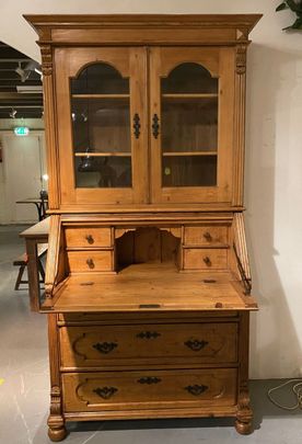 Antieke blanke secretaire 