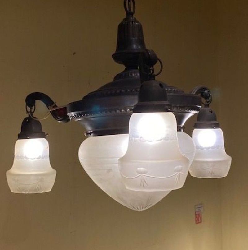 Hollandse hanglamp bij Almondehoeve