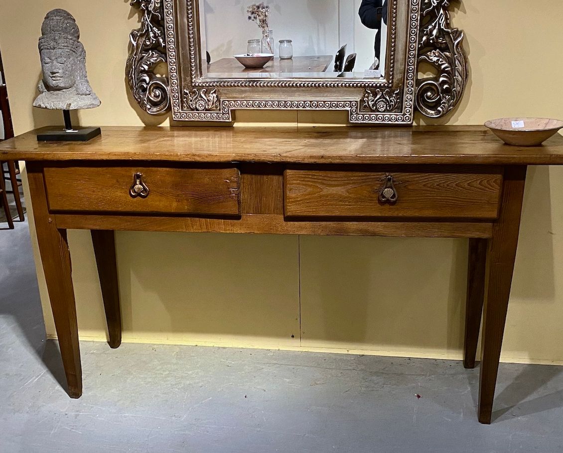 Spaanse antieke wandtafel