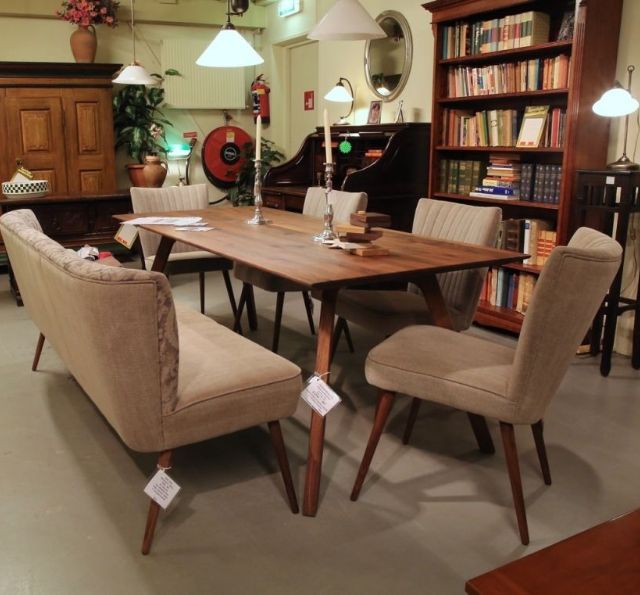 Showroom Almondehoeve