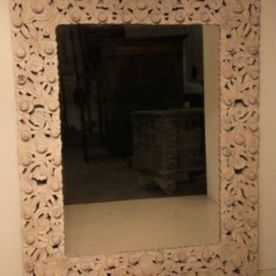 Mooie replica spiegel bij Almondehoeve