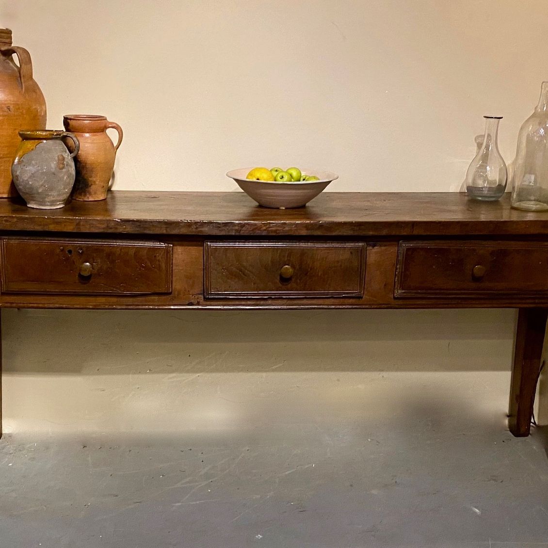 antieke rustieke wandtafel