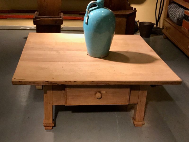 Antiek houten salontafel