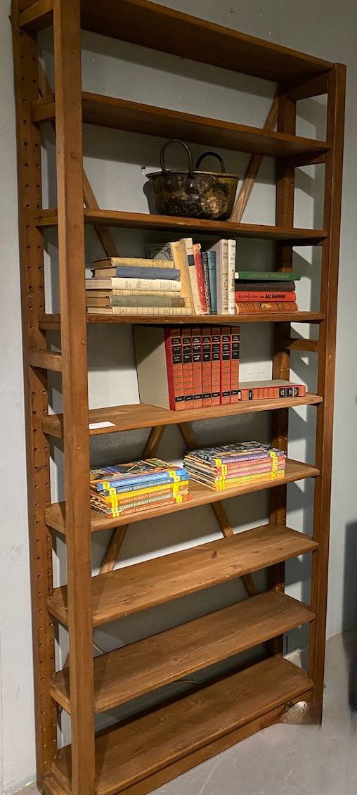 Vintage boekenkast