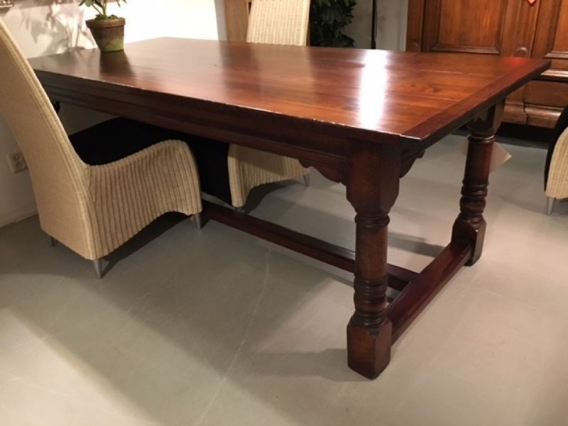 kersenhouten tafel