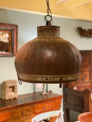 Grote ijzeren lamp