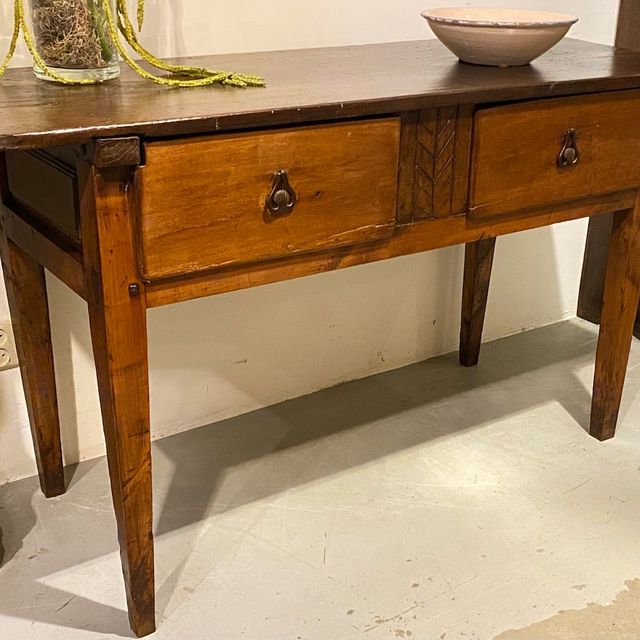 Strakke wandtafel